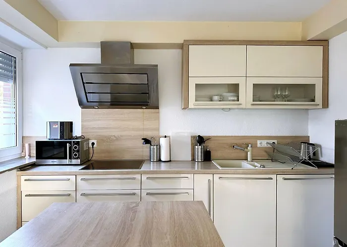 Schoene Apartments I Private Parkplaetze I Home2Share