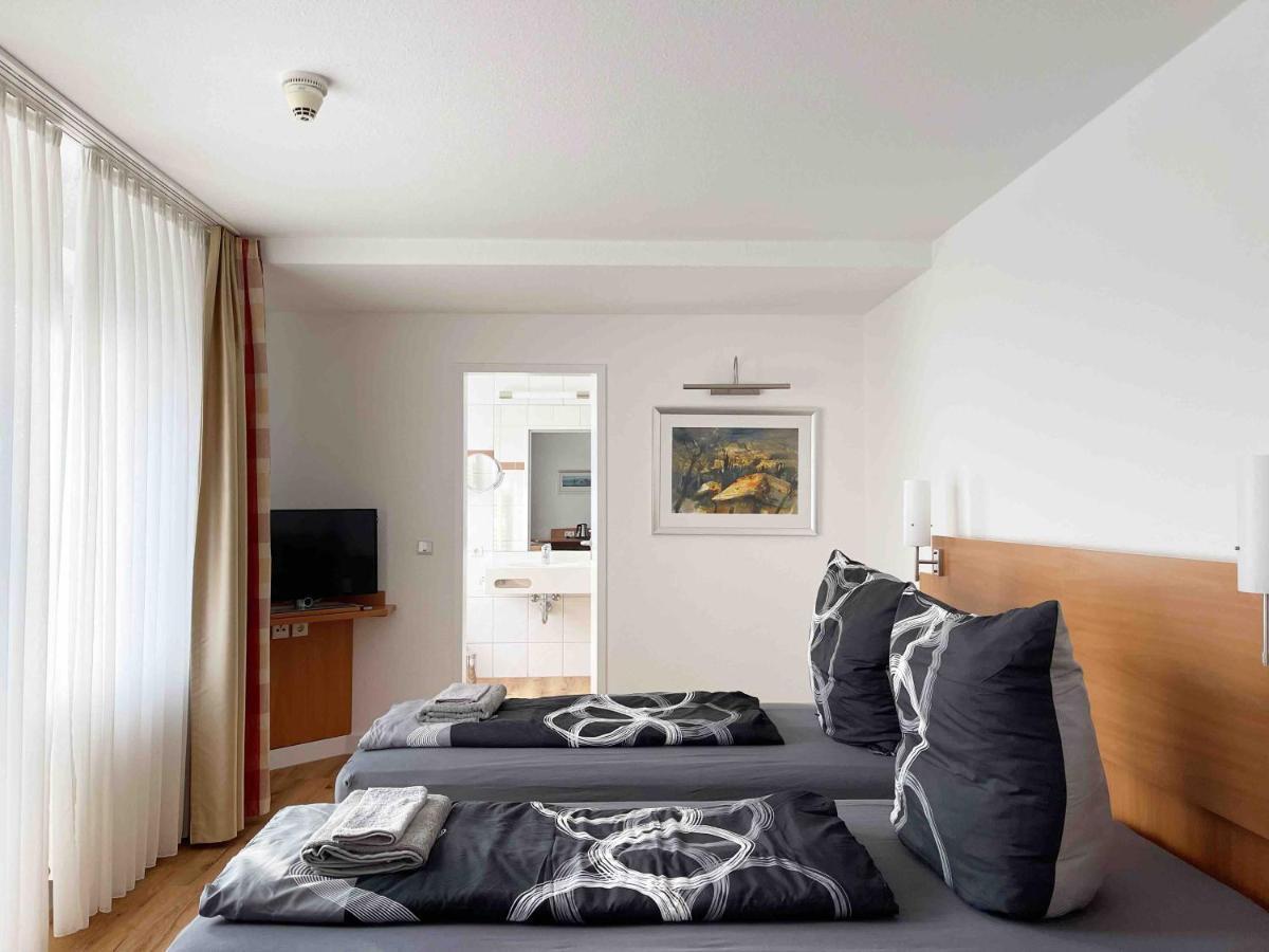 Schoene I Private Parkplaetze I Home2share Apartment