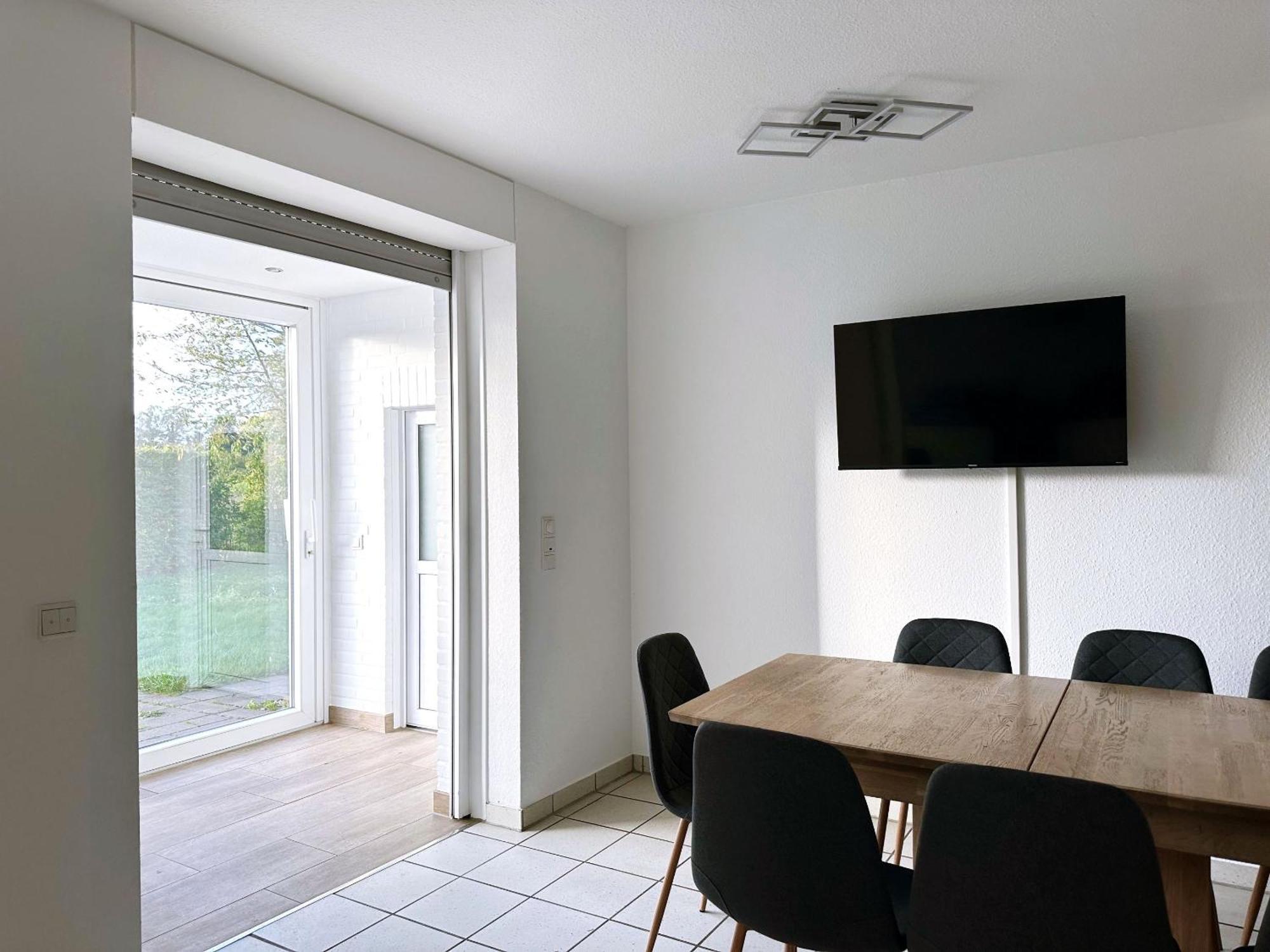Apartment Schoene I Private Parkplaetze I Home2share *
