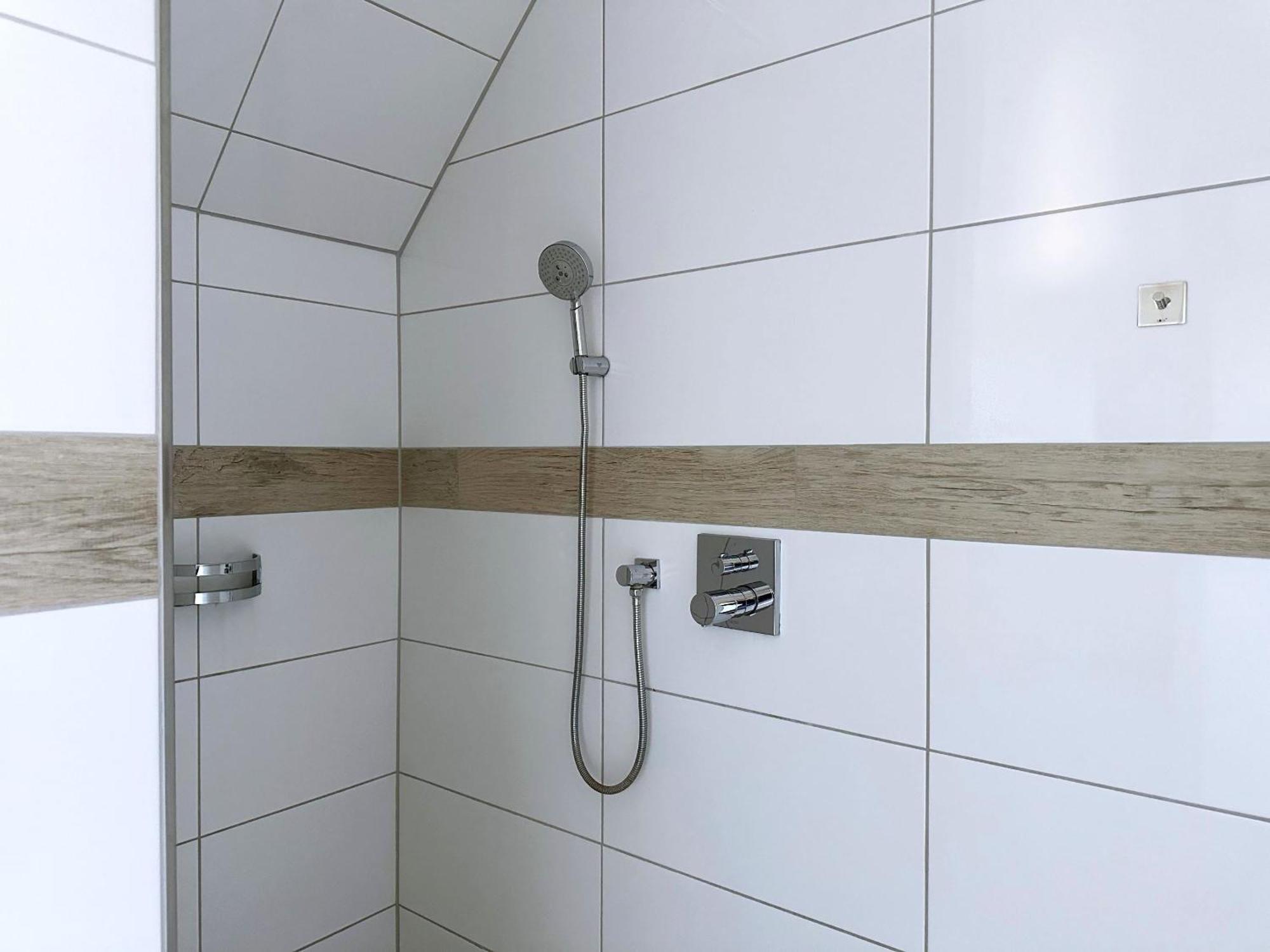 Schoene I Private Parkplaetze I Home2share Apartamento